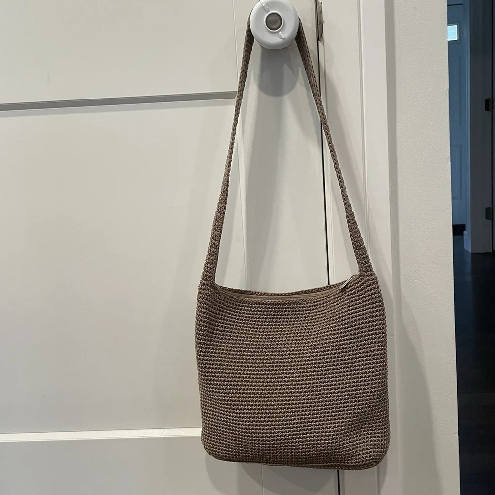 The Sak Shoulder Bag Tan Crochet Hobo Casual Boho Travel Beach Purse Handbag
